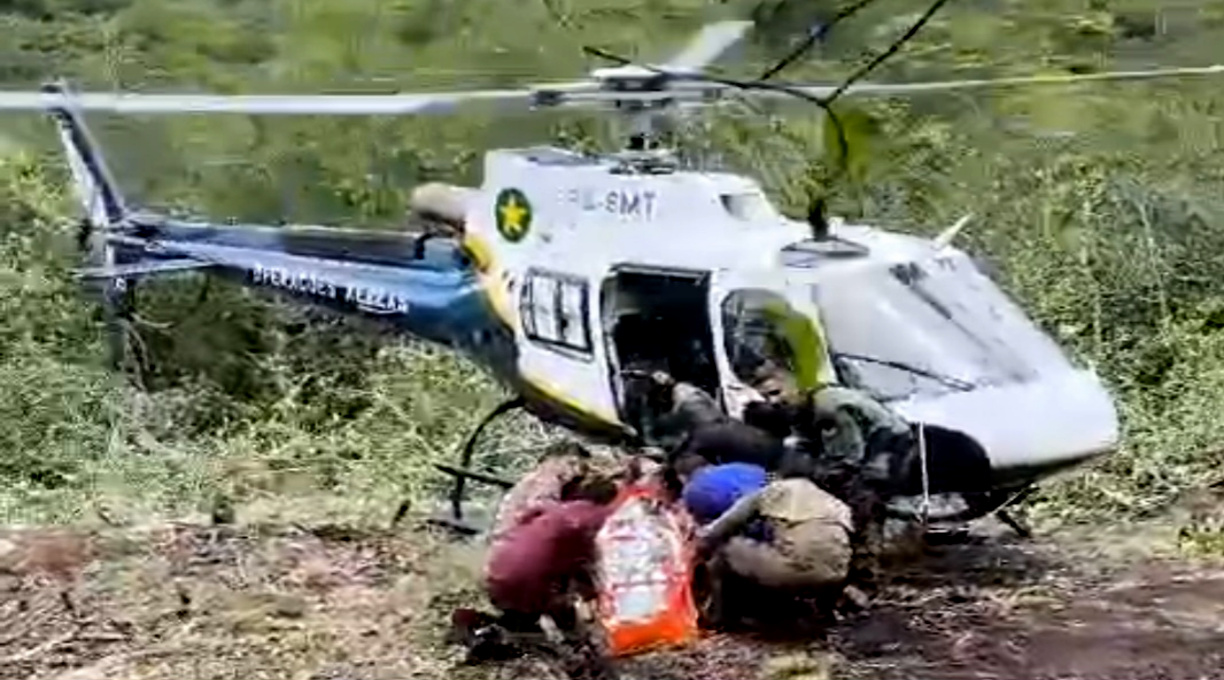 Ciopaer e Corpo de Bombeiros resgatam piloto de aeronave que caiu em região de mata em MT 1