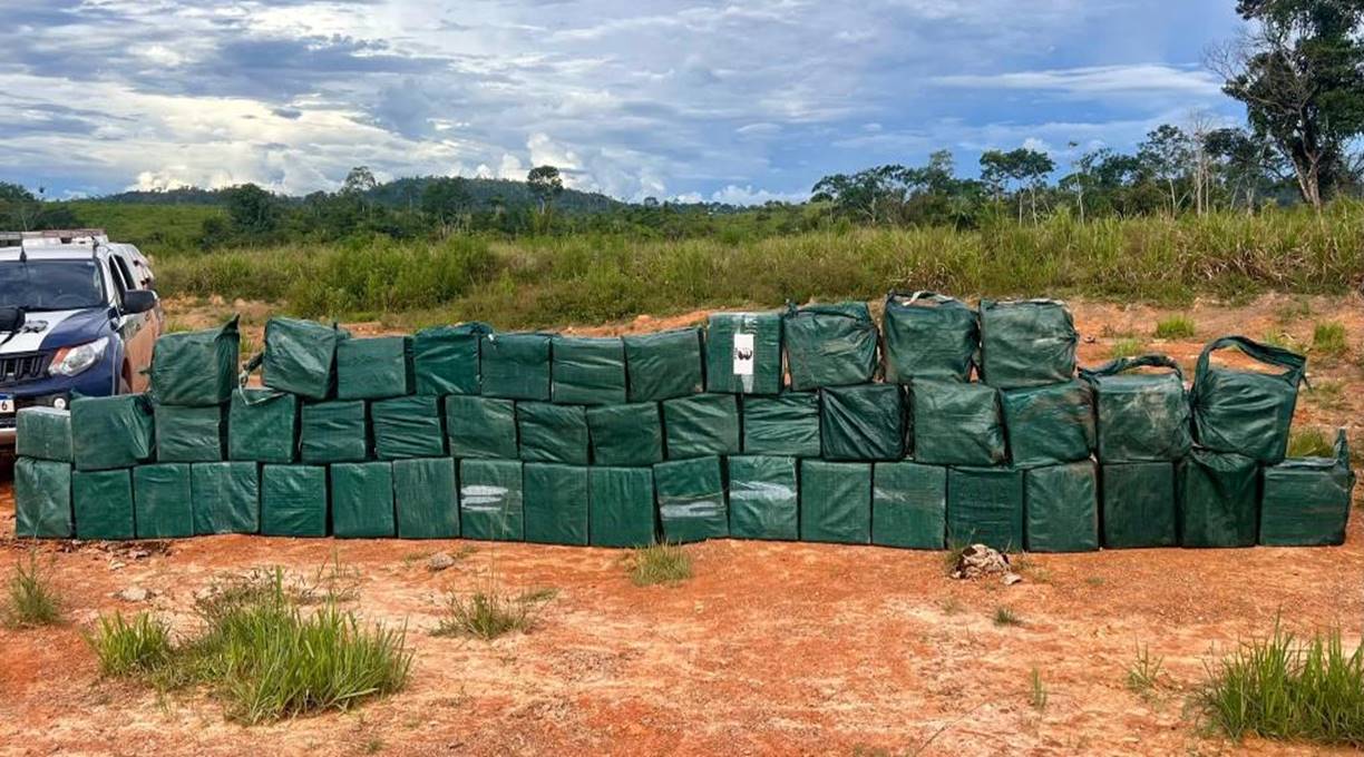 Forças de segurança apreendem 1,5 tonelada de cocaína e causam R$ 100 milhões de prejuízo às facções 1