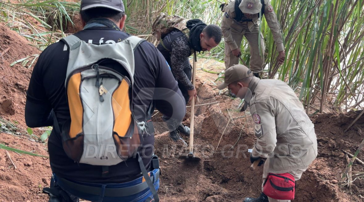 Em mais um dia de buscas no cemitério clandestino em Rondonópolis, a polícia totaliza dez corpos encontrados 1