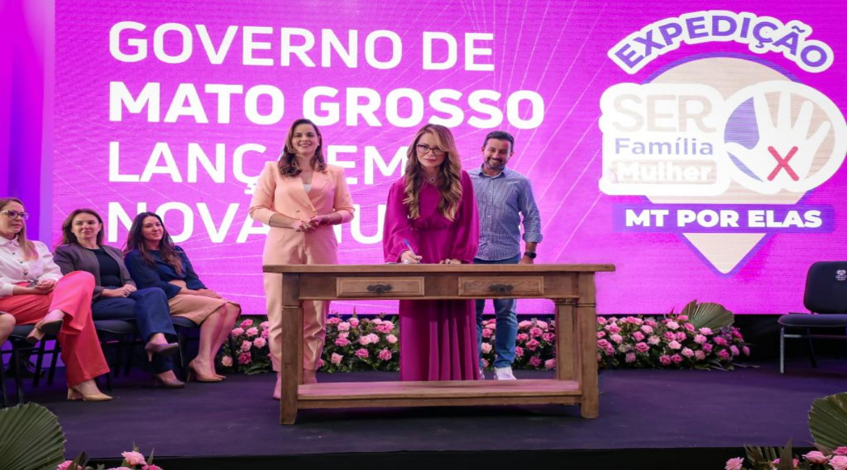 Primeira-dama de MT destaca os avanços do programa SER Família Mulher e reforça a luta por mais segurança 1