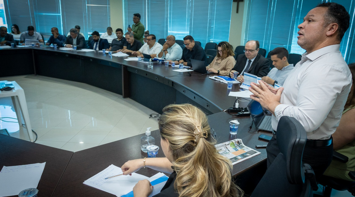 Prefeito reúne secretariado para tratar do planejamento da gestão municipal 1